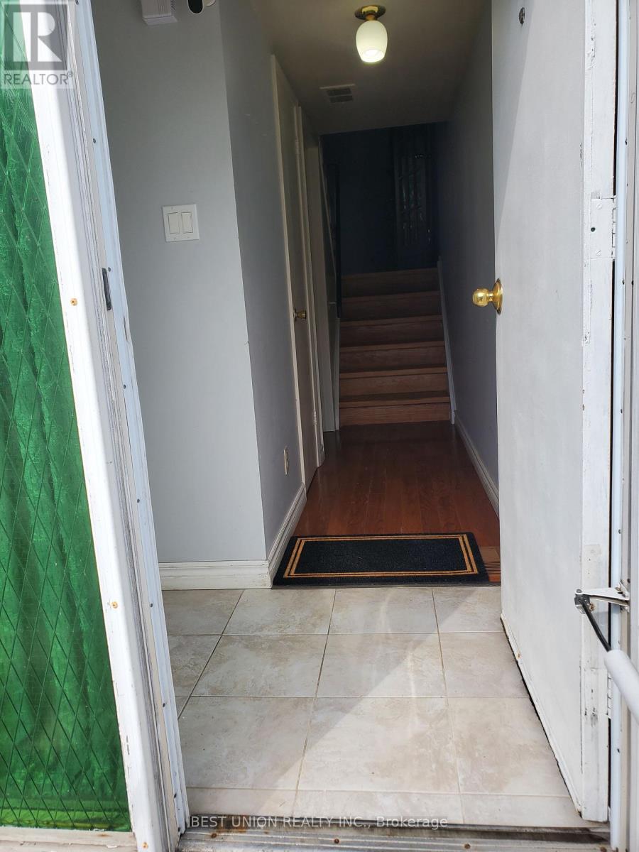 12 - 200 Bridletowne Circle, Toronto, Ontario  M1W 2G8 - Photo 2 - E12531424