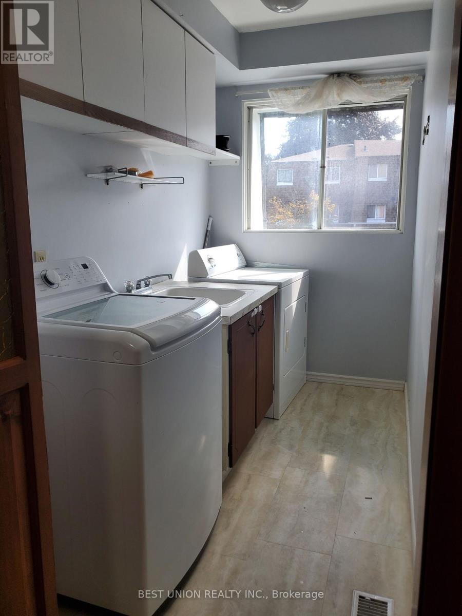 12 - 200 Bridletowne Circle, Toronto, Ontario  M1W 2G8 - Photo 9 - E12531424