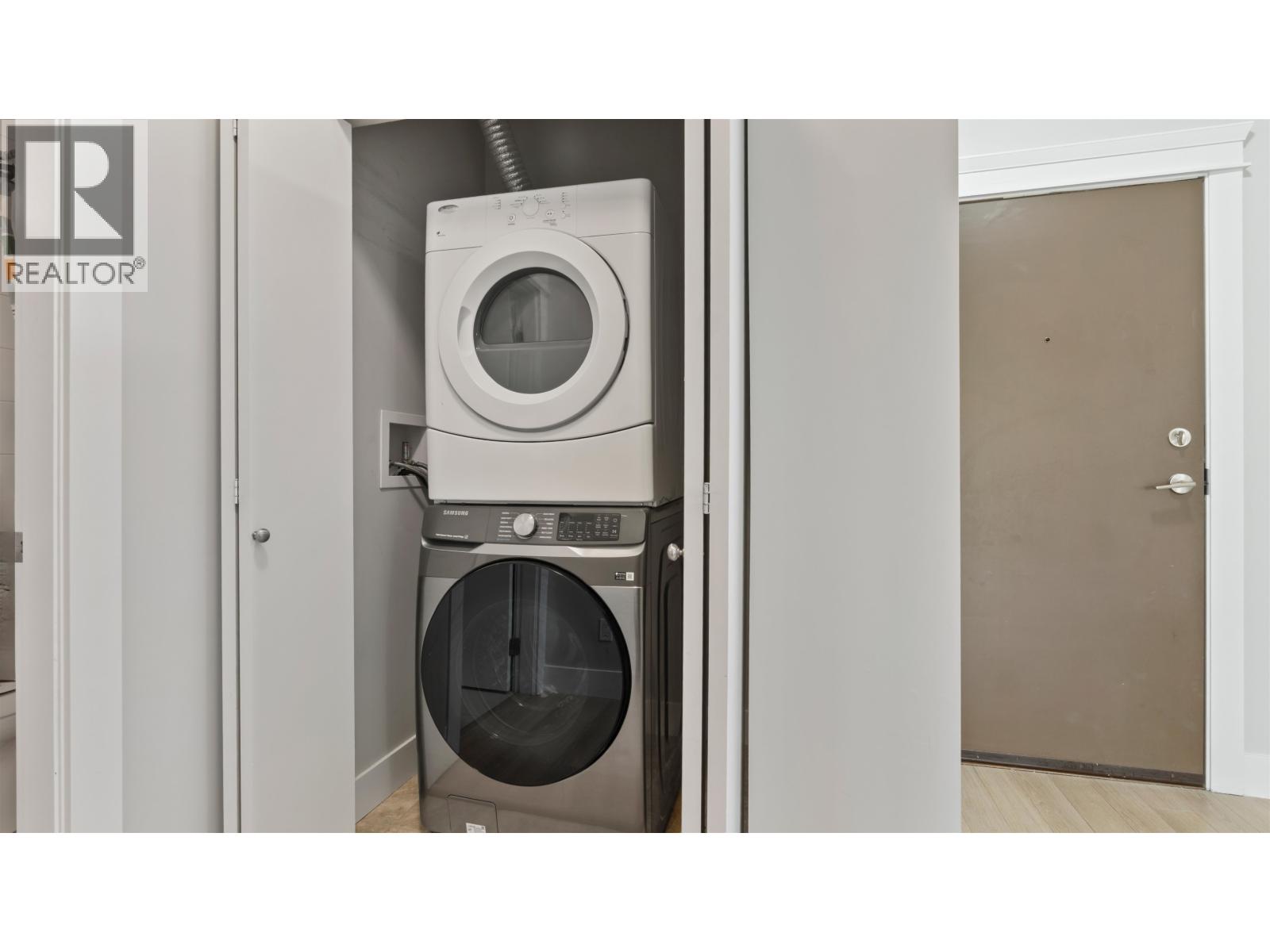 303 1188 Johnson Street, Coquitlam, British Columbia  V3B 0H7 - Photo 14 - R3051947