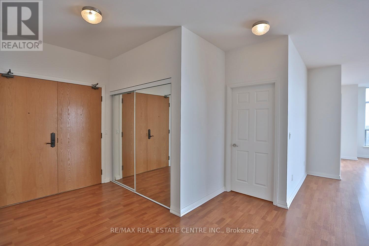 Ph104 - 220 Forum Drive, Mississauga, Ontario  L4Z 4K1 - Photo 8 - W12531426