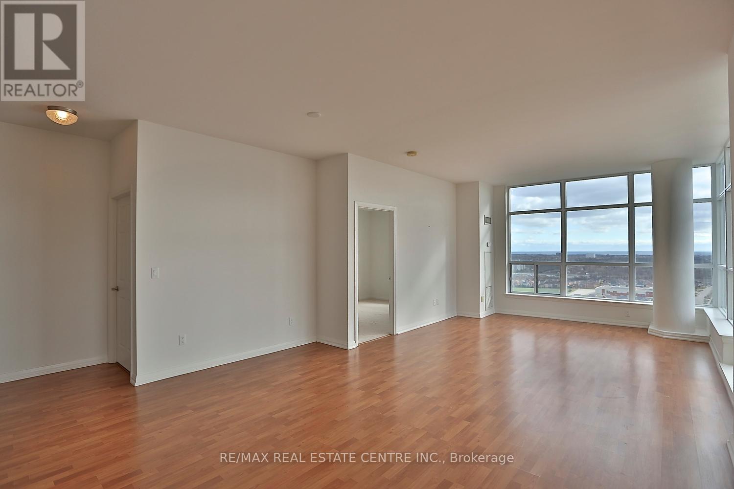 Ph104 - 220 Forum Drive, Mississauga, Ontario  L4Z 4K1 - Photo 9 - W12531426