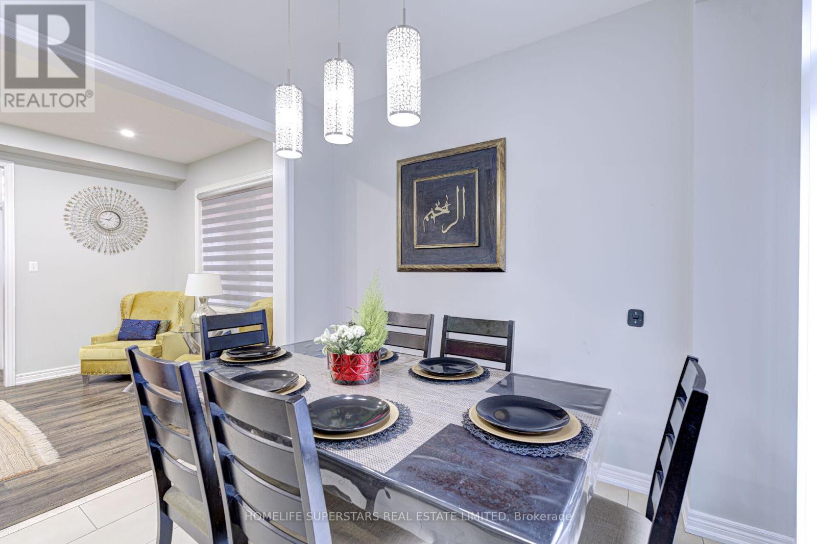 5606 Ethan Drive, Mississauga, Ontario  L5M 0N2 - Photo 13 - W12531428