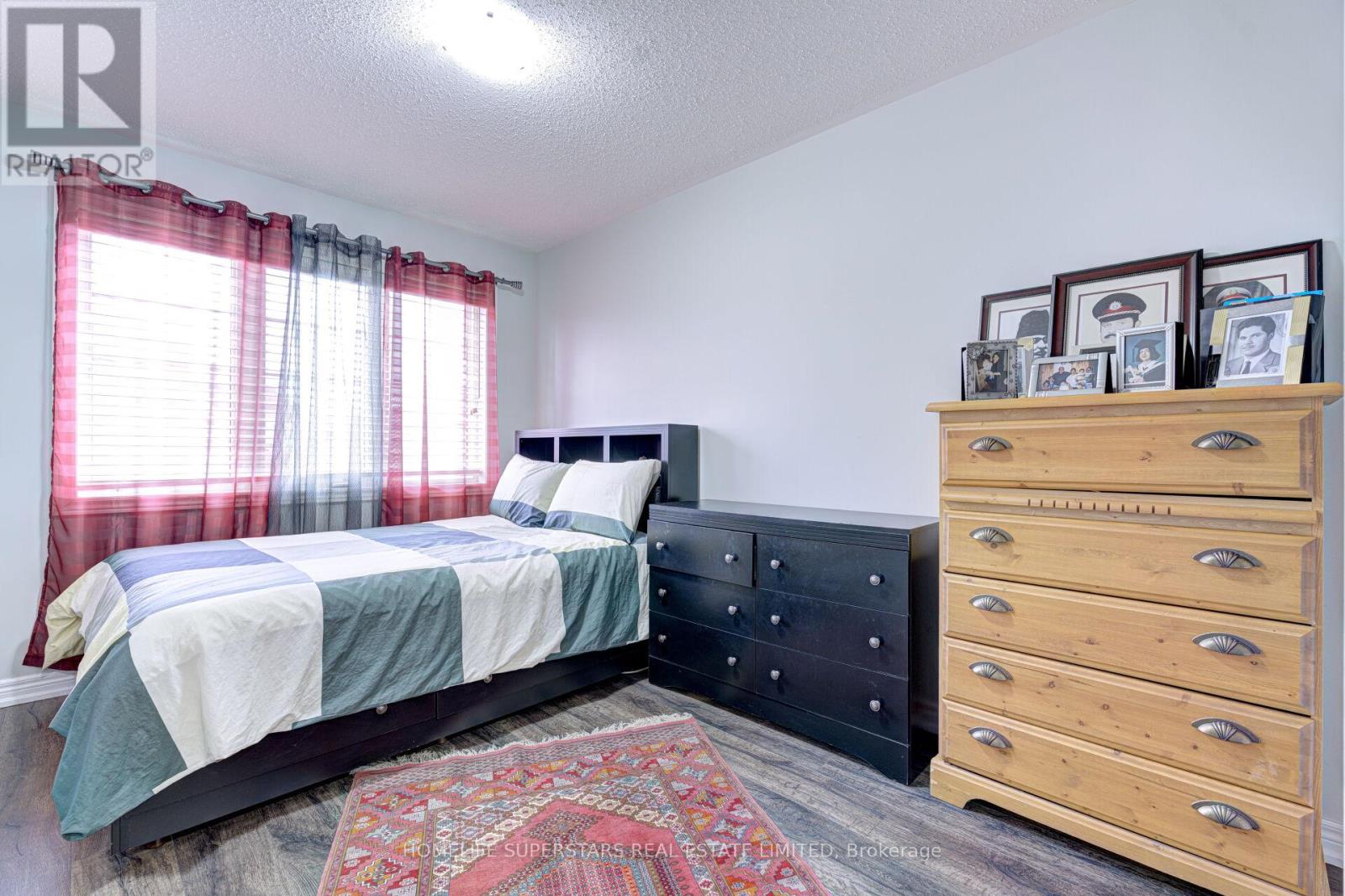 5606 Ethan Drive, Mississauga, Ontario  L5M 0N2 - Photo 27 - W12531428