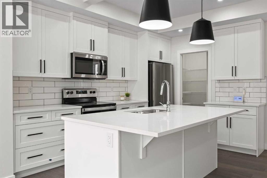 108 Waterford Way, Chestermere, Alberta  T1X 3A2 - Photo 11 - A2262029