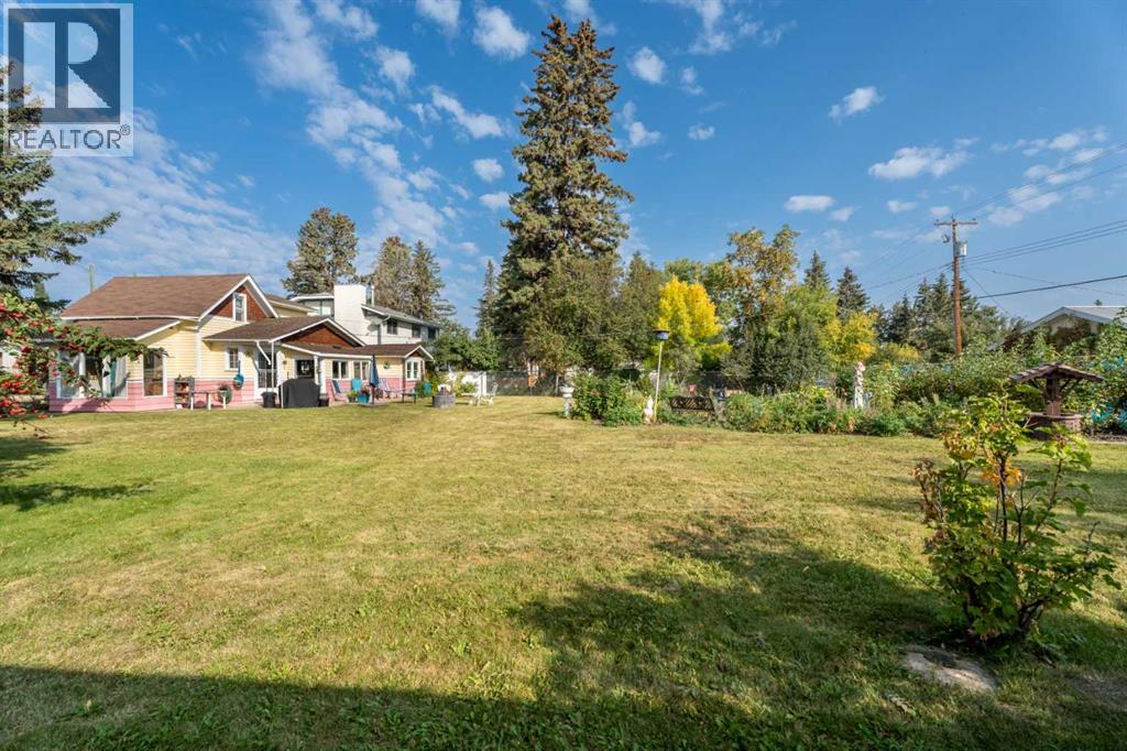 4517 & 4513 46 Street, Sylvan Lake, Alberta  T4S 1L2 - Photo 39 - A2259470