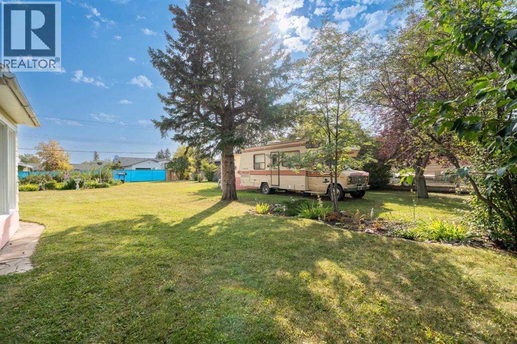 4517 & 4513 46 Street, Sylvan Lake, Alberta  T4S 1L2 - Photo 5 - A2259470