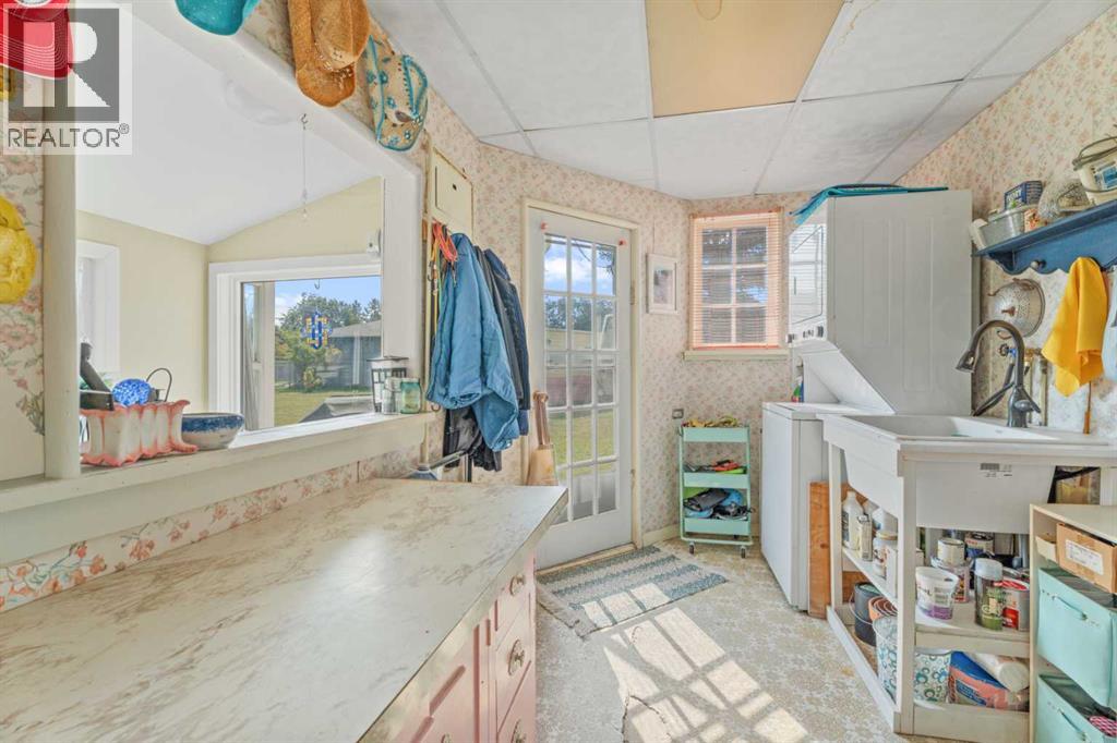 4517 & 4513 46 Street, Sylvan Lake, Alberta  T4S 1L2 - Photo 37 - A2259470