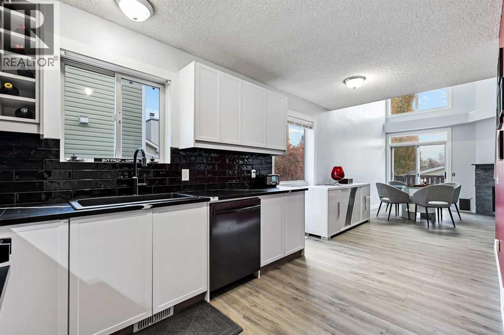 30 River Rock Way Se, Calgary, Alberta  T2C 4G9 - Photo 9 - A2267271