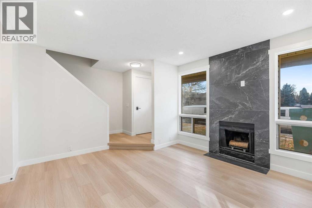 14 Woodhill Road Sw, Calgary, Alberta  T2W 3P2 - Photo 6 - A2269834