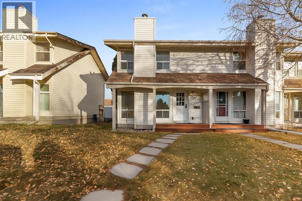 14 Woodhill Road Sw, Calgary, Alberta  T2W 3P2 - Photo 1 - A2269834