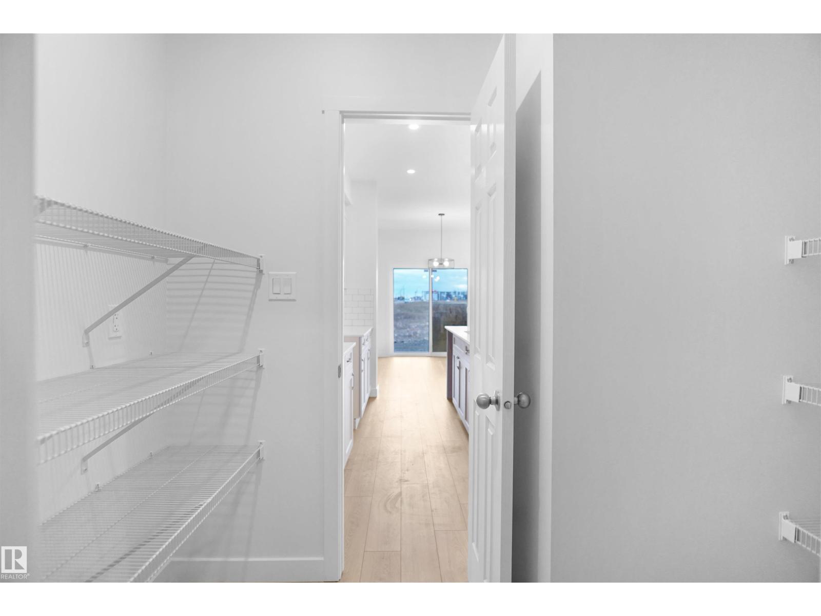 1922 Westerra Ln, Stony Plain, Alberta  T7Z 0M1 - Photo 11 - E4465358