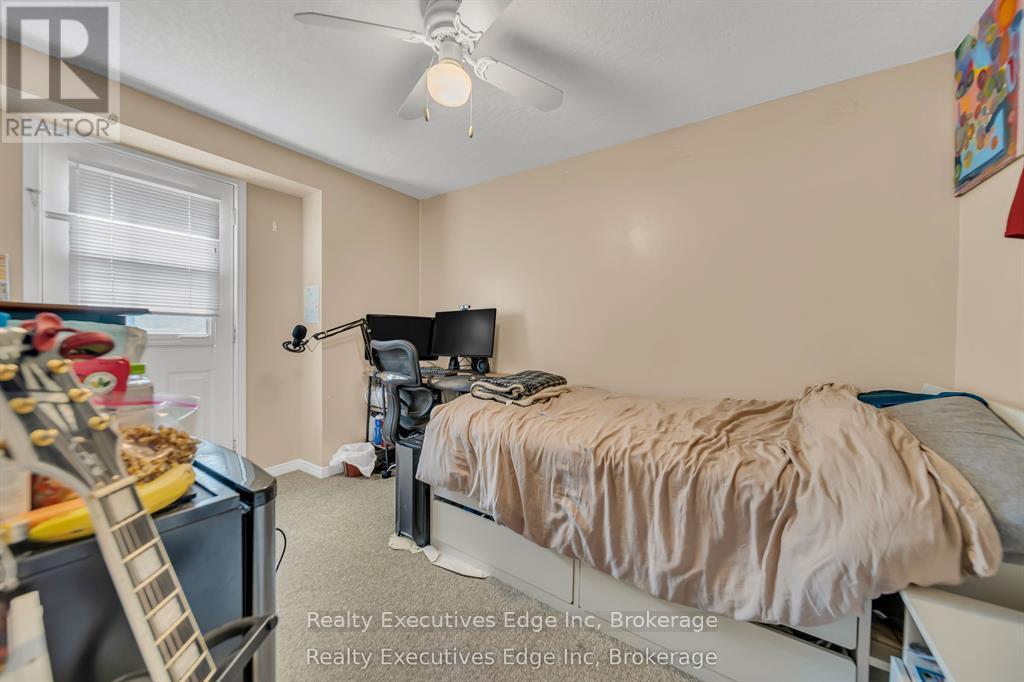 5 - 142 York Road, Guelph, Ontario N1E 3E9 - Photo 11 - X12531460