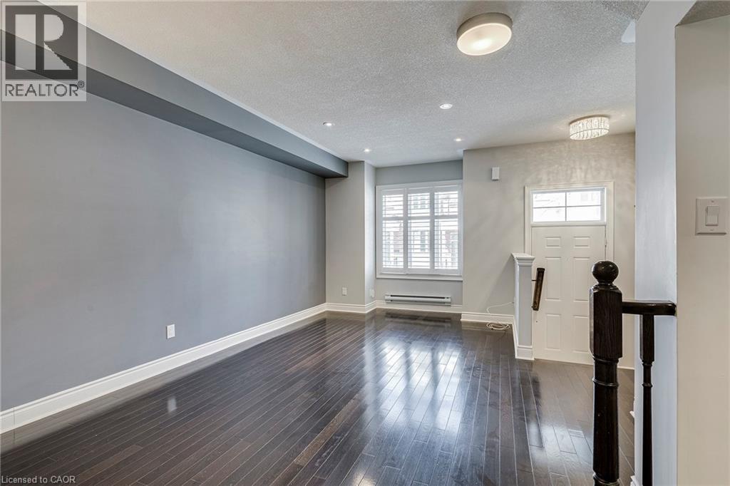 3 Johnson Farm Lane, Toronto, Ontario  M2N 0G6 - Photo 9 - 40773944