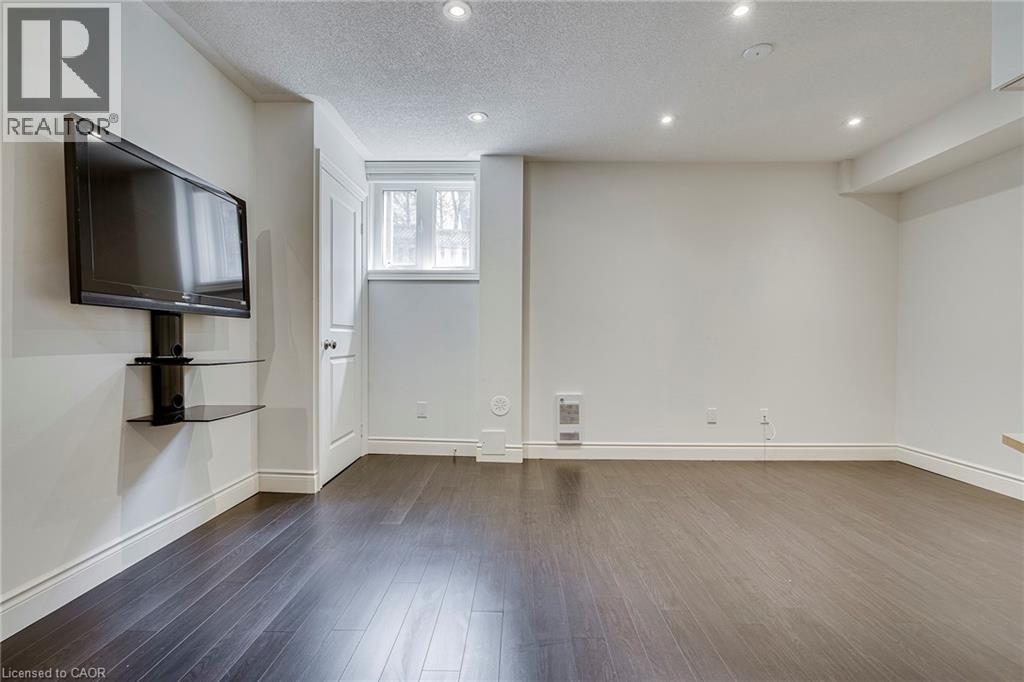 3 Johnson Farm Lane, Toronto, Ontario  M2N 0G6 - Photo 47 - 40773944