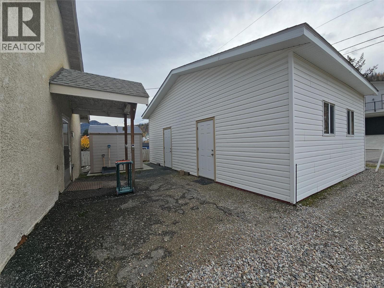 420 3rd Avenue, Rivervale, British Columbia  V1R 4V4 - Photo 3 - 10368805