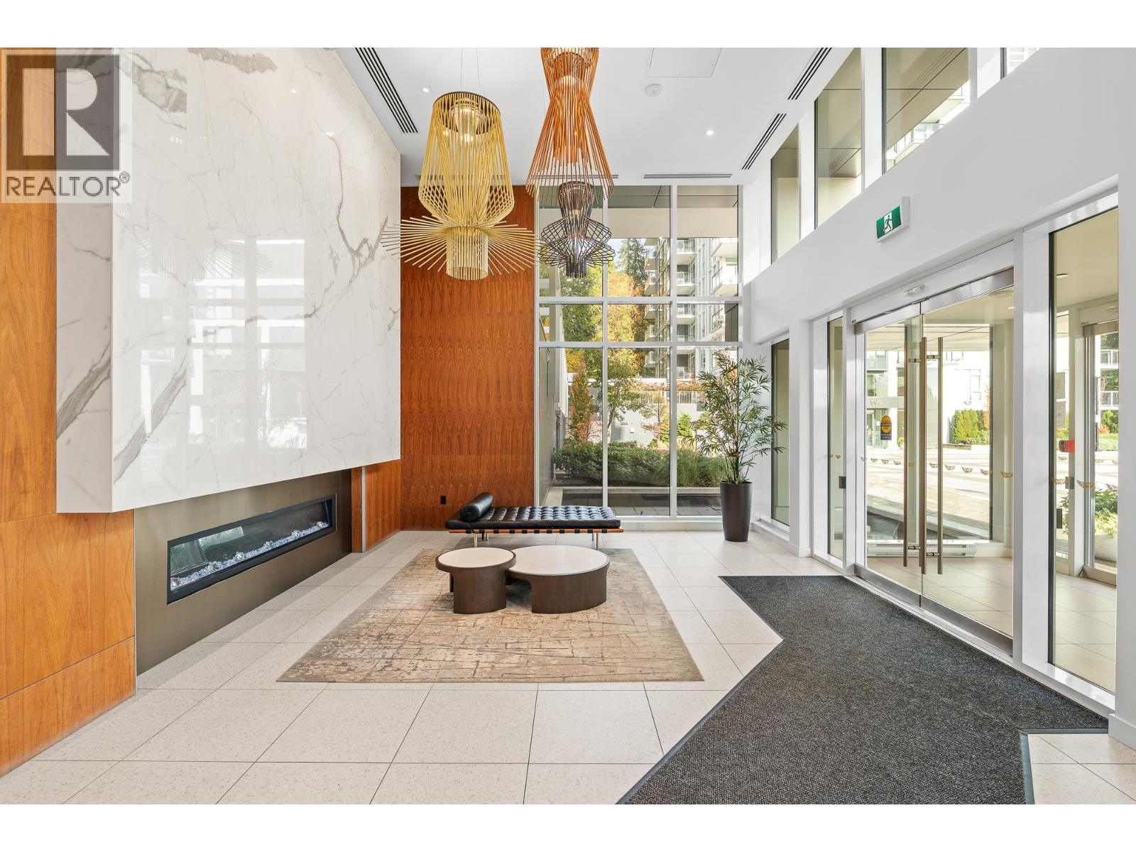 205 585 Austin Avenue, Coquitlam, British Columbia  V3K 0G6 - Photo 3 - R3066197