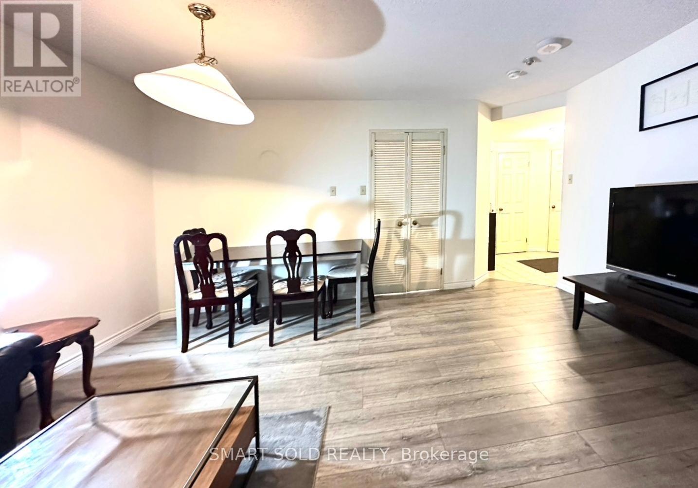 1806 - 55 Centre Avenue, Toronto, Ontario  M5G 2H5 - Photo 3 - C12531468