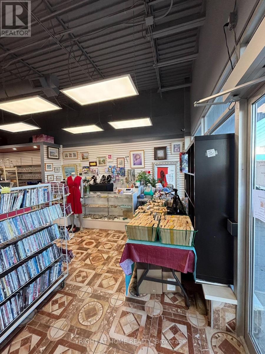 2604 EGLINTON AVENUE E, Toronto, Ontario