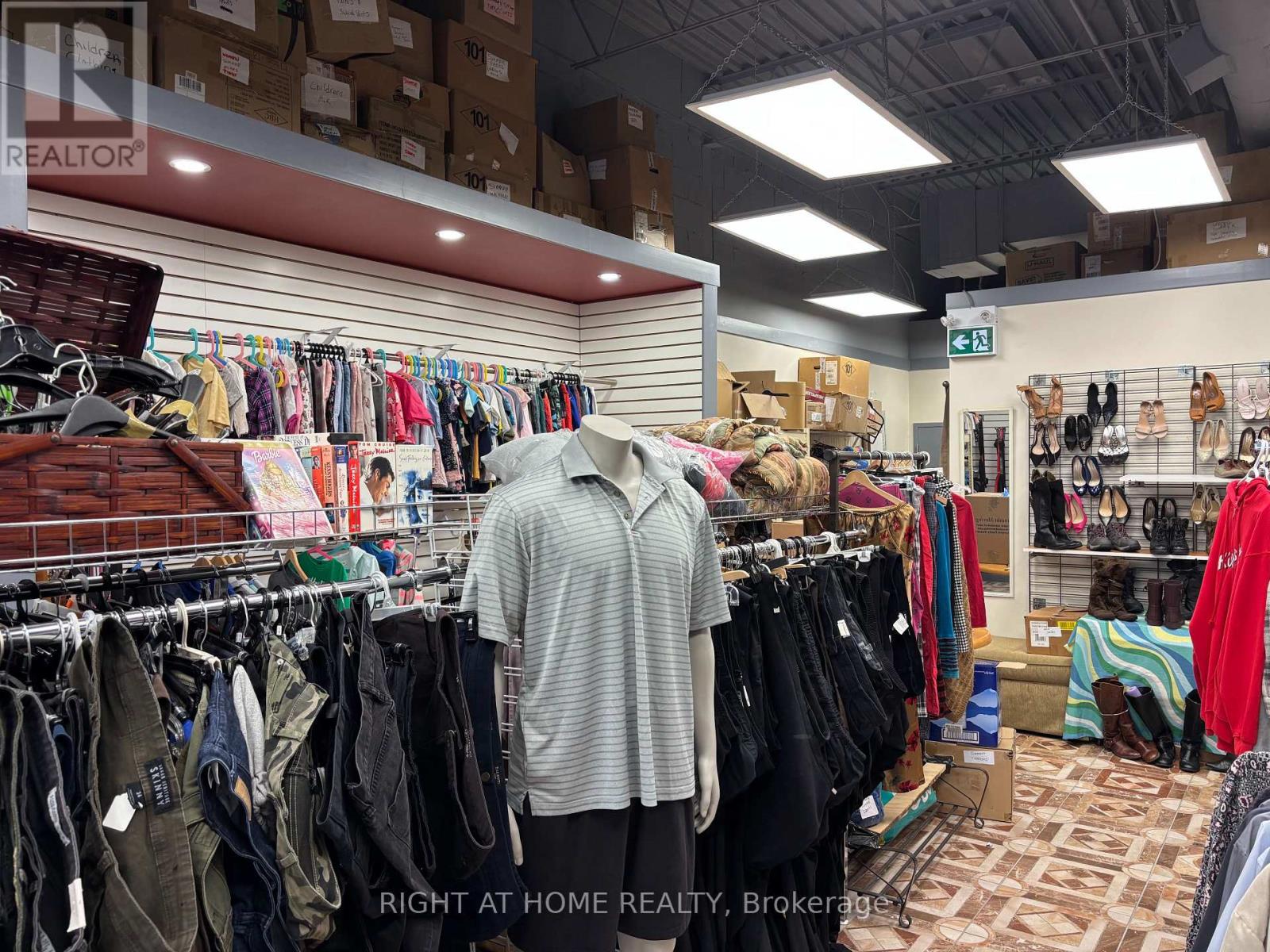 2604 Eglinton Avenue E, Toronto, Ontario  M1K 2R9 - Photo 12 - E12531476