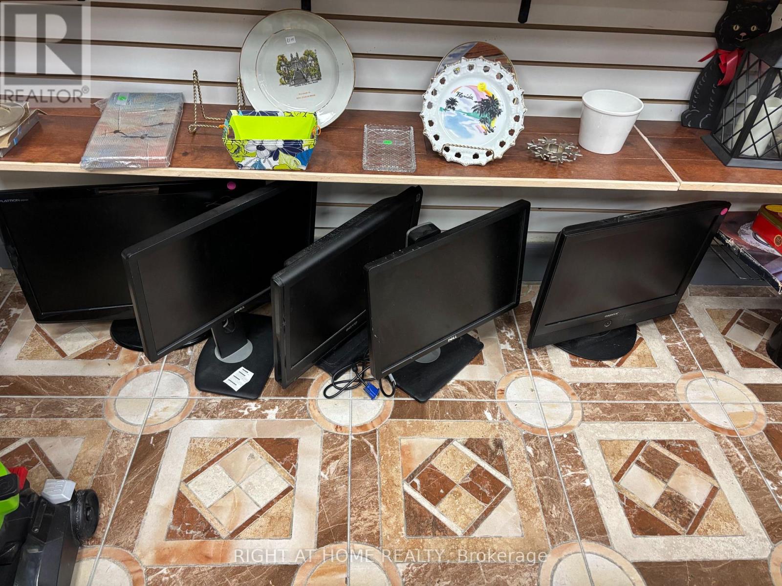 2604 Eglinton Avenue E, Toronto, Ontario  M1K 2R9 - Photo 28 - E12531476