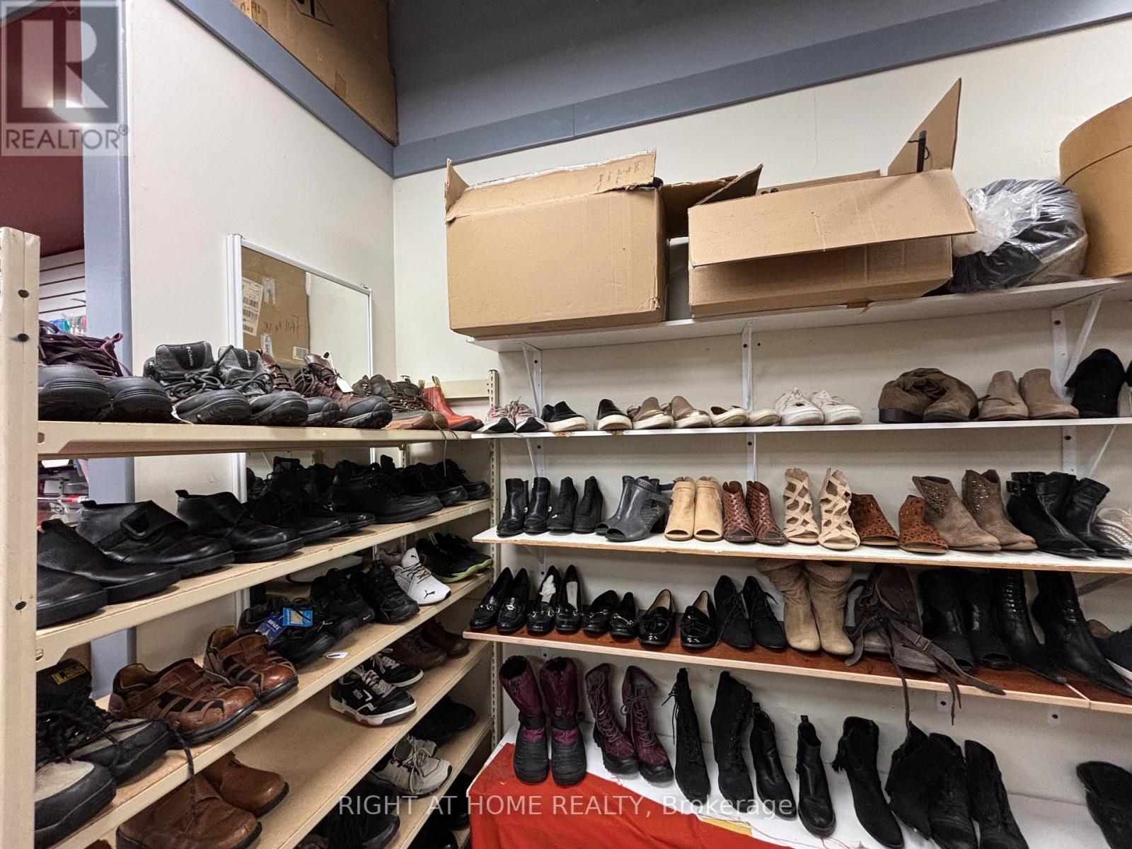 2604 Eglinton Avenue E, Toronto, Ontario  M1K 2R9 - Photo 40 - E12531476