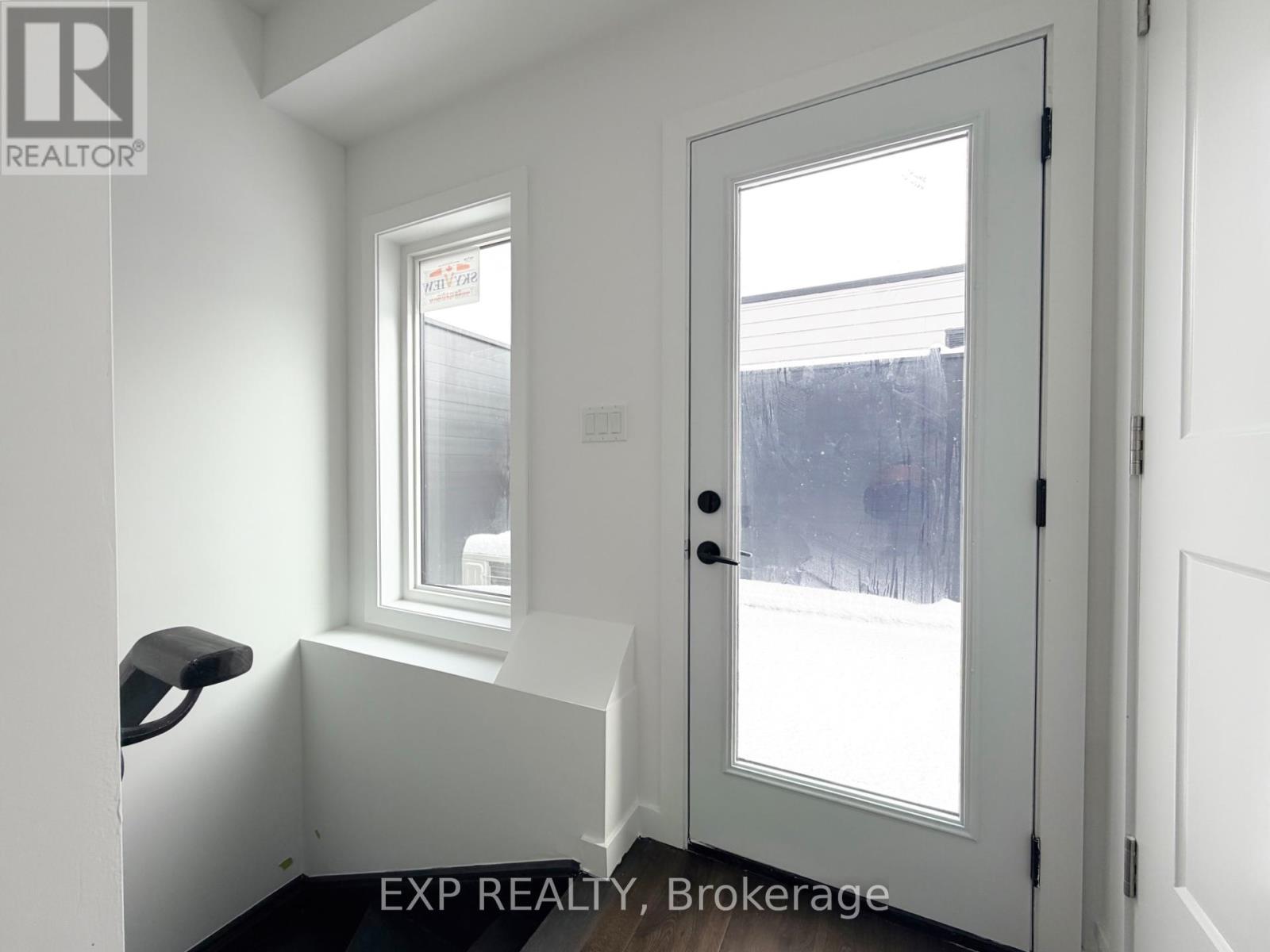 30 - 113 Marydale Avenue, Markham, Ontario  L3S 0E3 - Photo 18 - N12531458