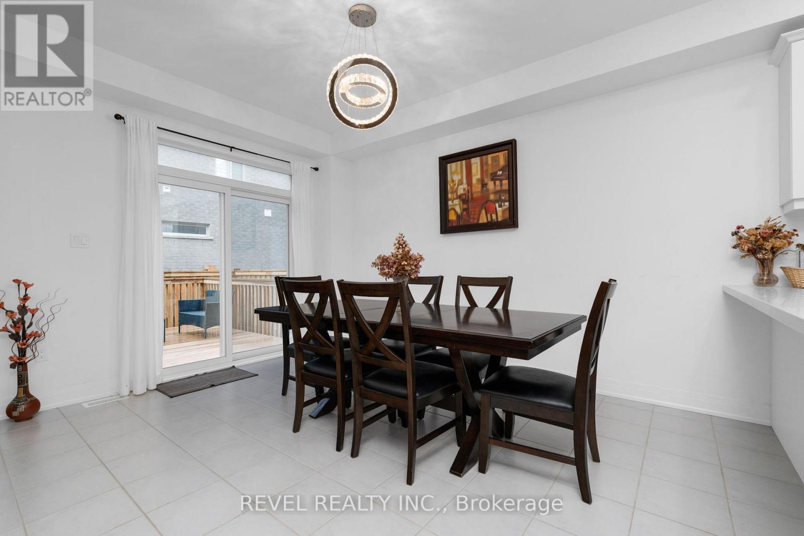 20 Paddington Grove E, Barrie, Ontario  L9J 0J3 - Photo 12 - S12531478