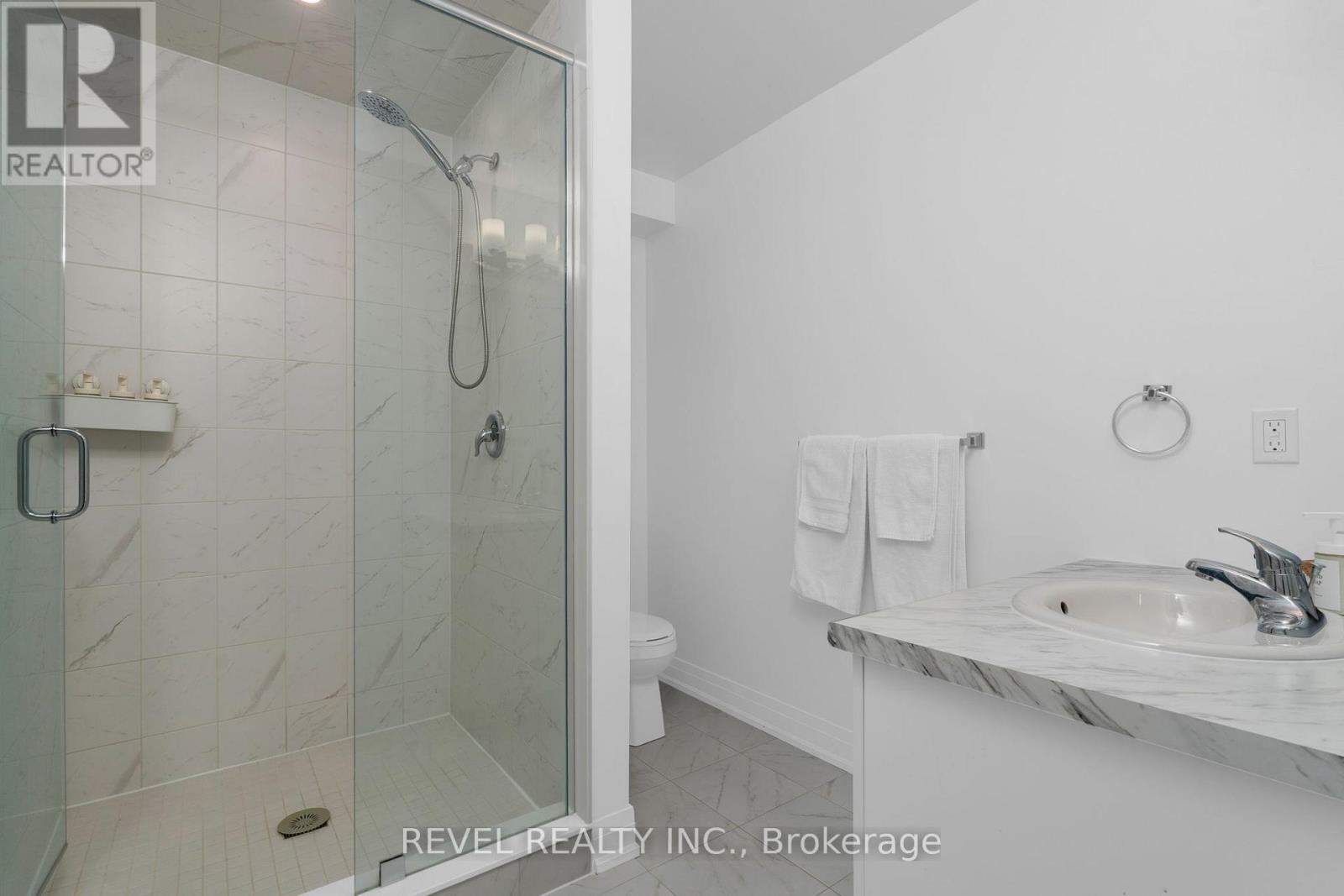 20 Paddington Grove E, Barrie, Ontario  L9J 0J3 - Photo 33 - S12531478