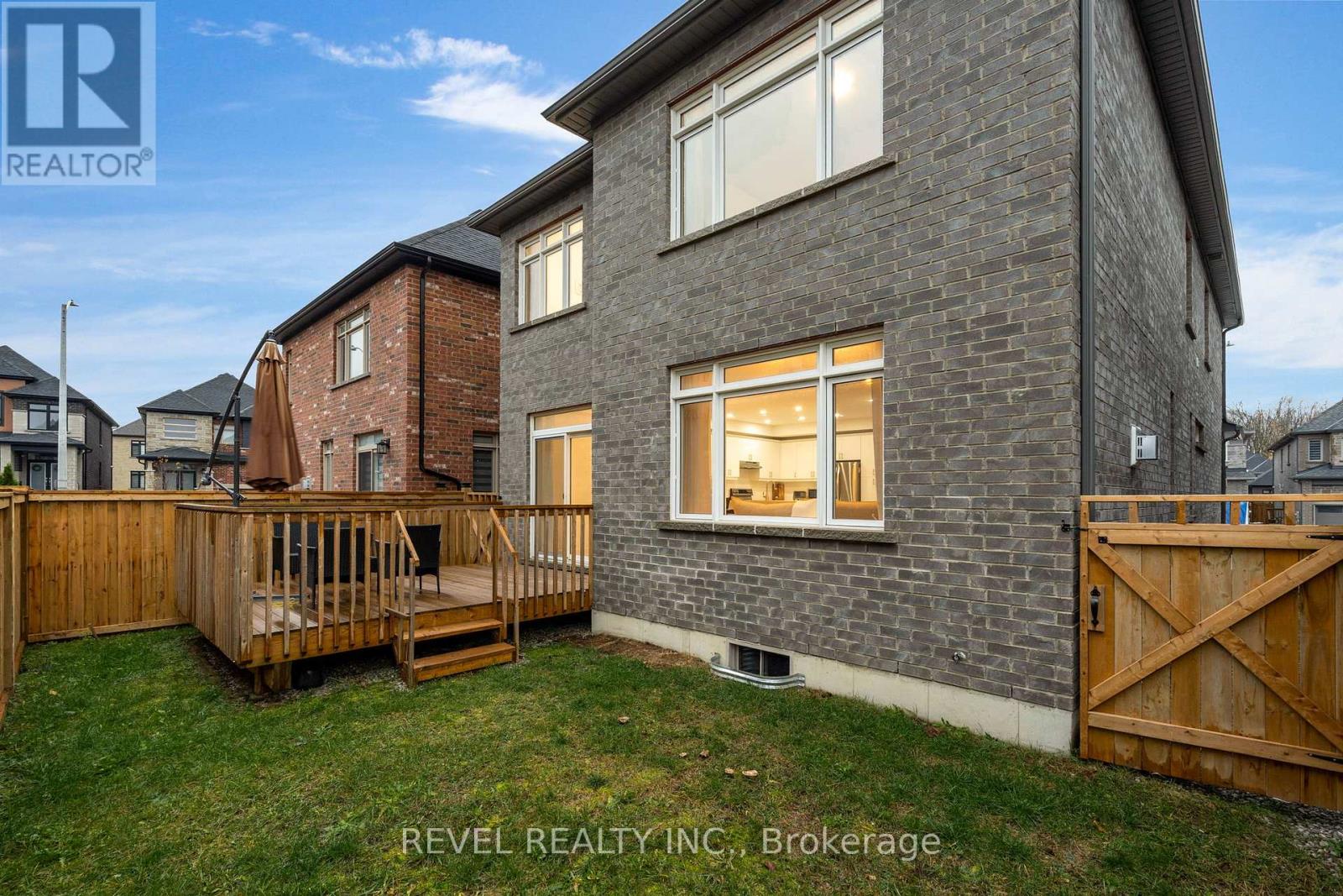 20 Paddington Grove E, Barrie, Ontario  L9J 0J3 - Photo 39 - S12531478