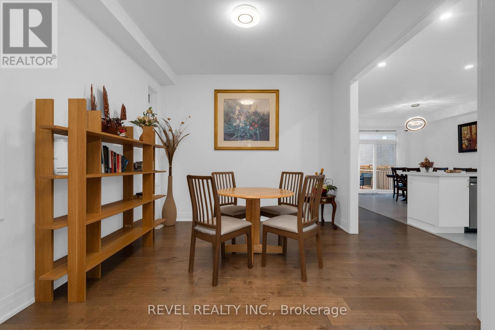 20 Paddington Grove E, Barrie, Ontario  L9J 0J3 - Photo 7 - S12531478