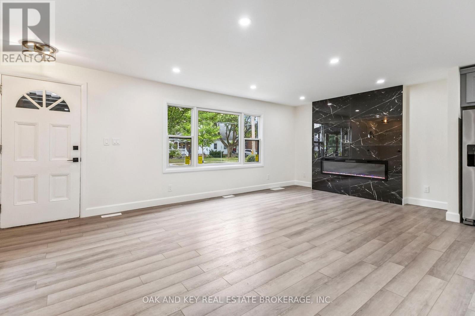 90 Jacqueline Street, London South, Ontario  N5Z 3P7 - Photo 9 - X12531484