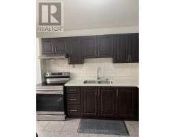 137 MARKHAM STREET, Toronto, Ontario