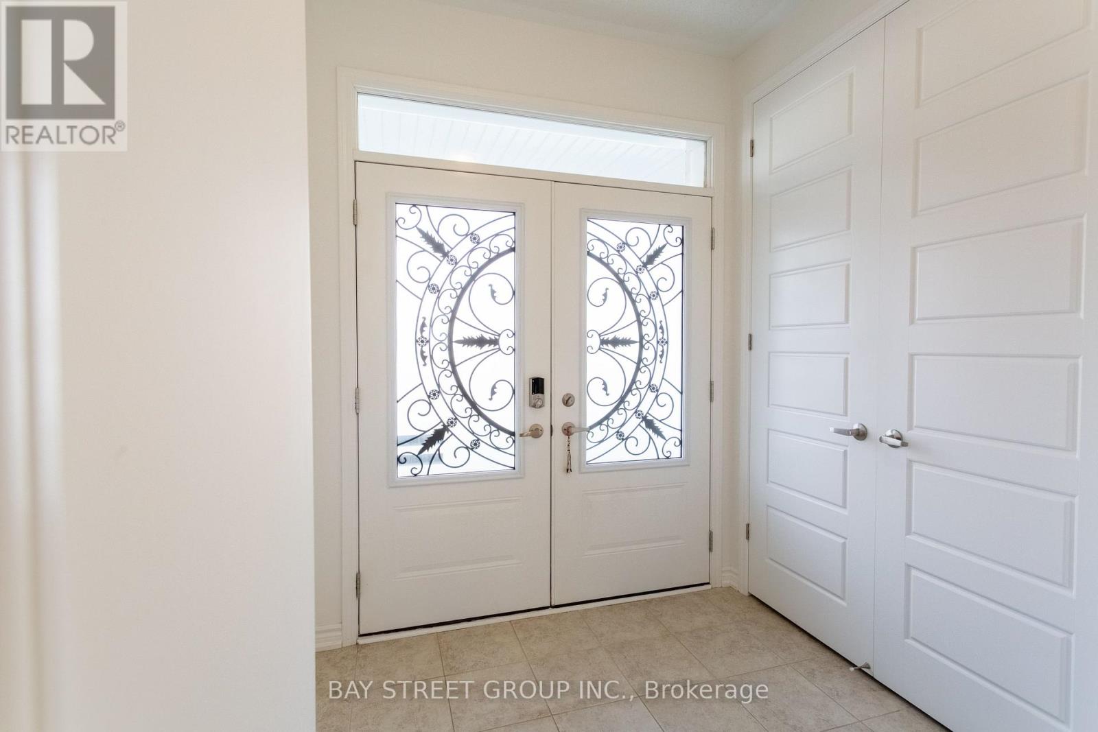 1409 Mockingbird Square, Pickering, Ontario  L1X 0N8 - Photo 12 - E12531524