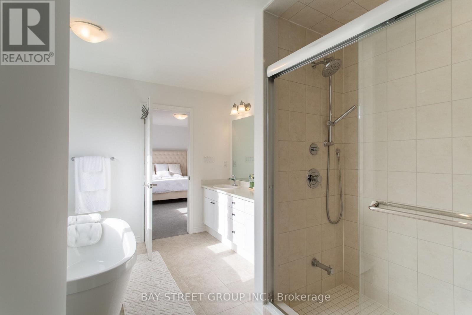 1409 Mockingbird Square, Pickering, Ontario  L1X 0N8 - Photo 19 - E12531524