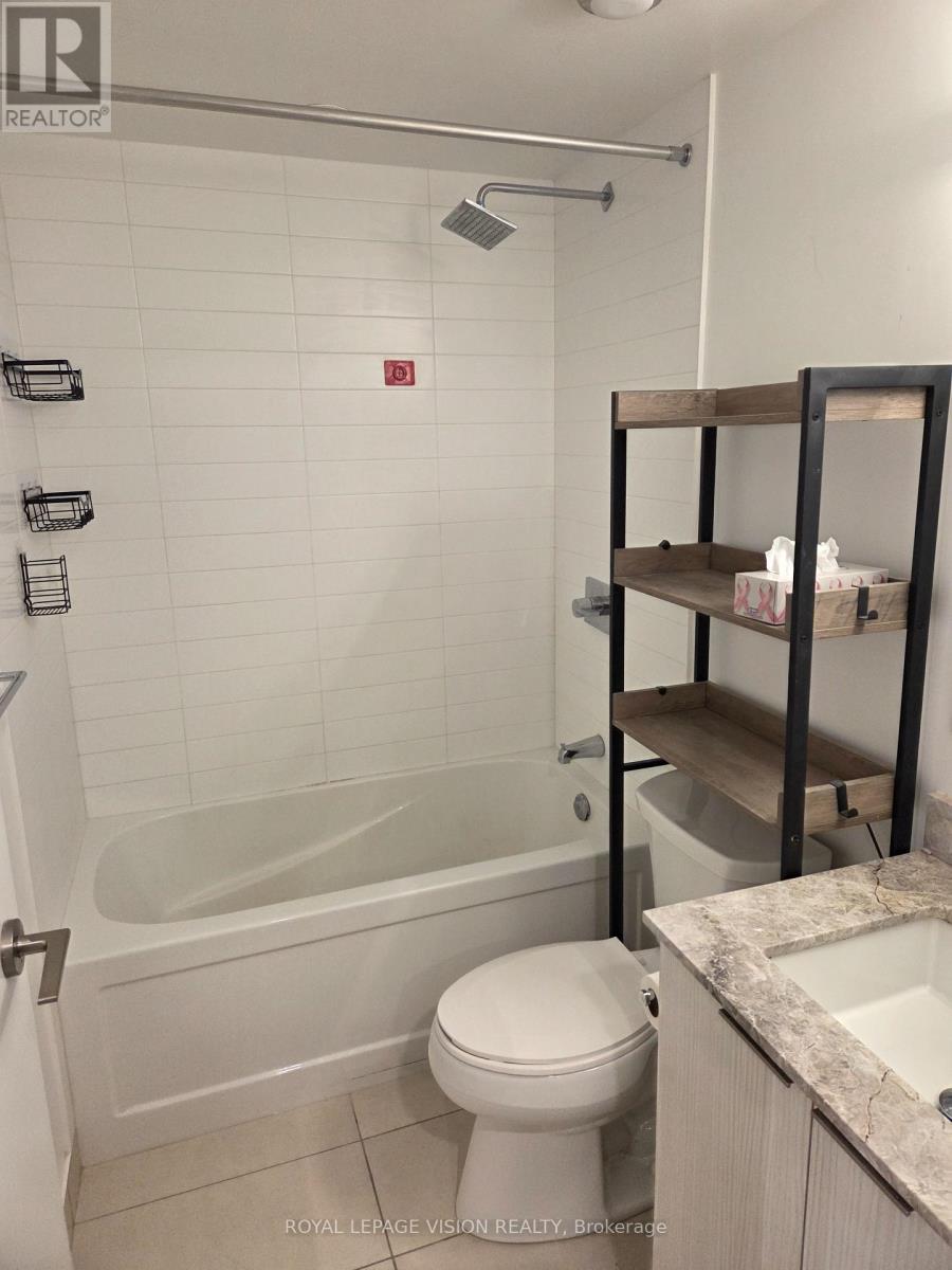 2003 - 501 Yonge Street, Toronto, Ontario  M4Y 0G8 - Photo 8 - C12530092