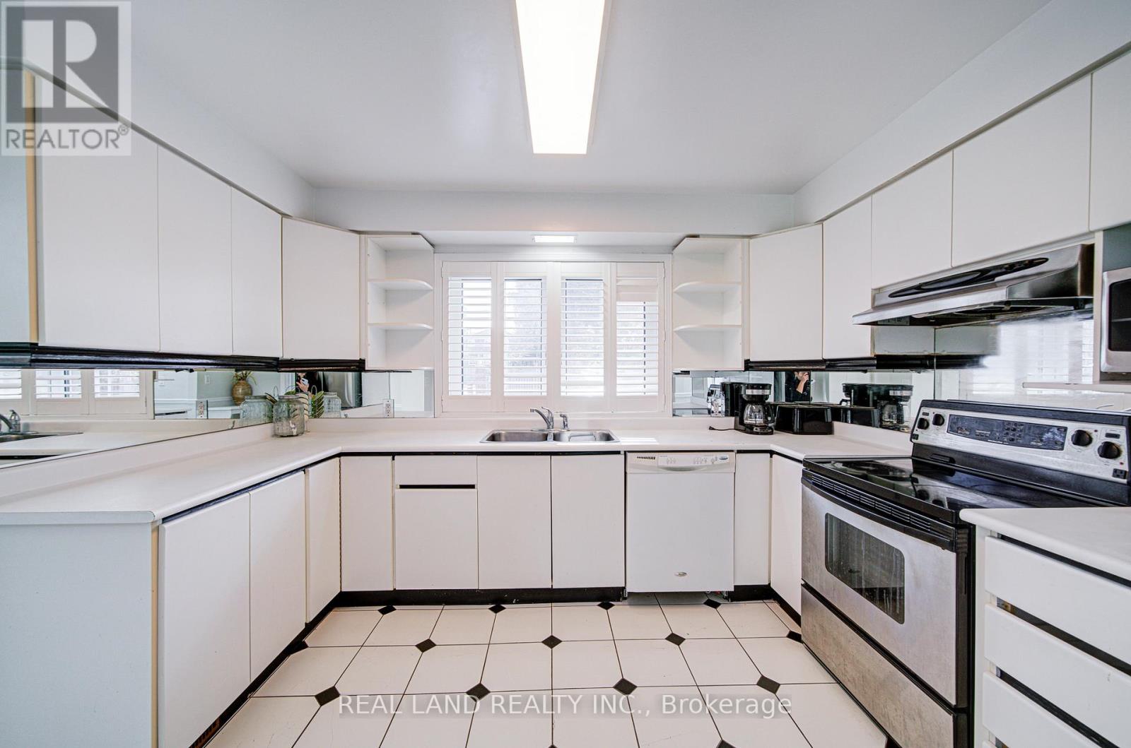 4762 14th Avenue, Markham, Ontario  L3S 3K7 - Photo 14 - N12531490