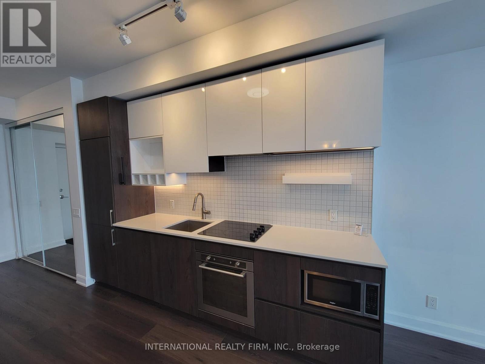 4801 - 950 Portage Parkway, Vaughan, Ontario  L4K 0J7 - Photo 6 - N12531502