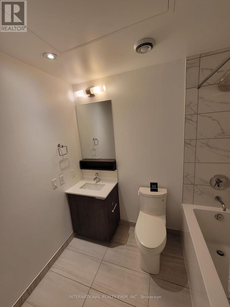 4801 - 950 Portage Parkway, Vaughan, Ontario  L4K 0J7 - Photo 8 - N12531502