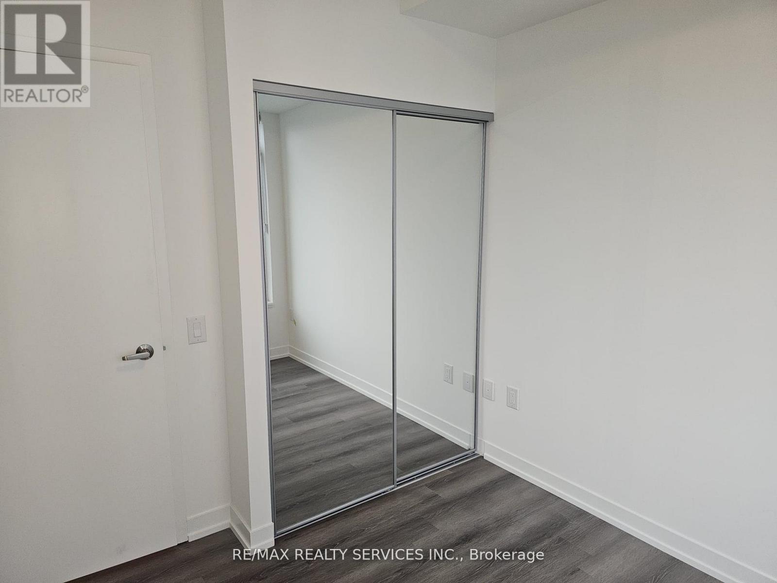 1305 - 2485 Eglinton Avenue W, Mississauga, Ontario  L5M 2T1 - Photo 15 - W12531500