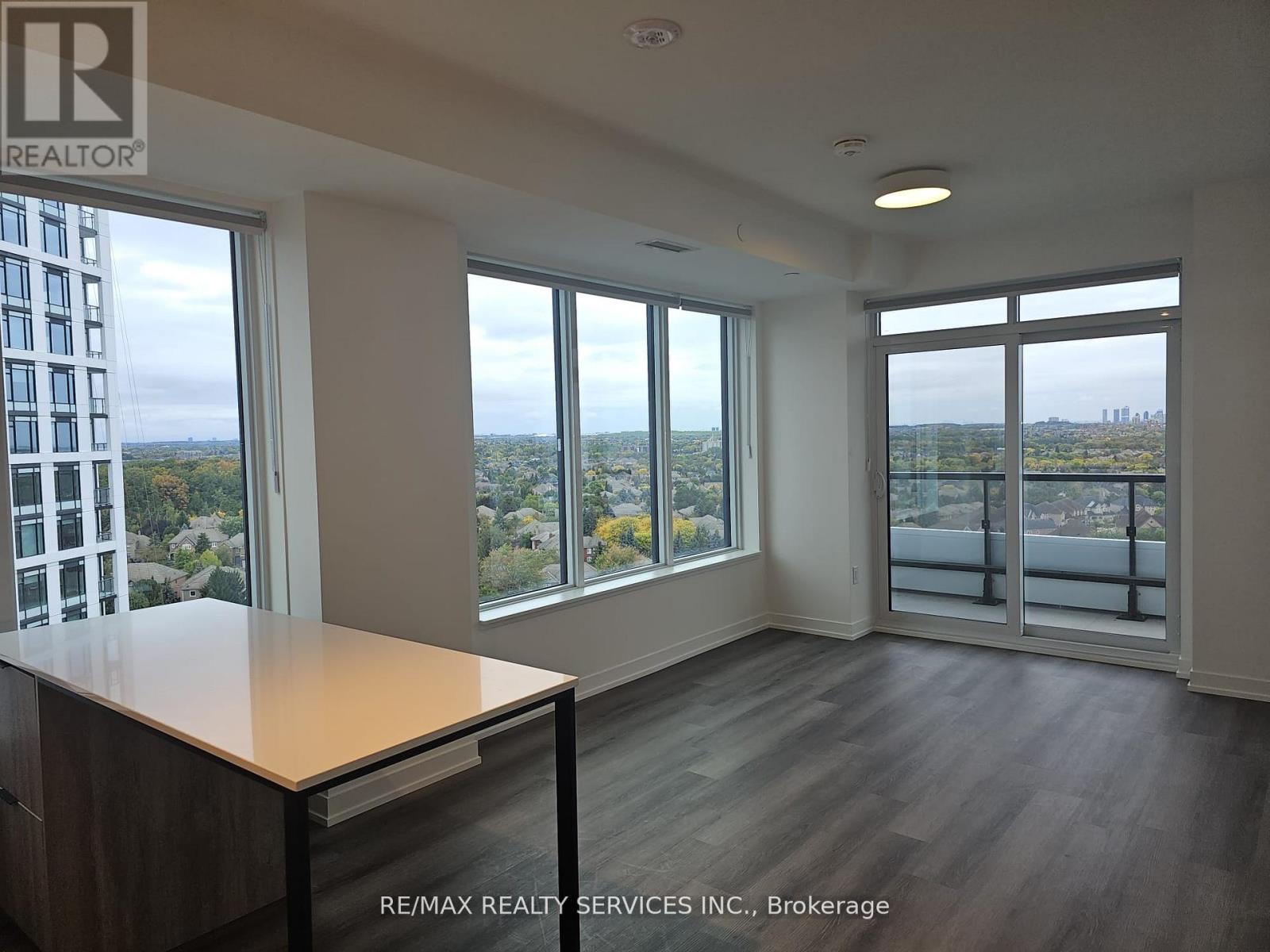 1305 - 2485 Eglinton Avenue W, Mississauga, Ontario  L5M 2T1 - Photo 19 - W12531500