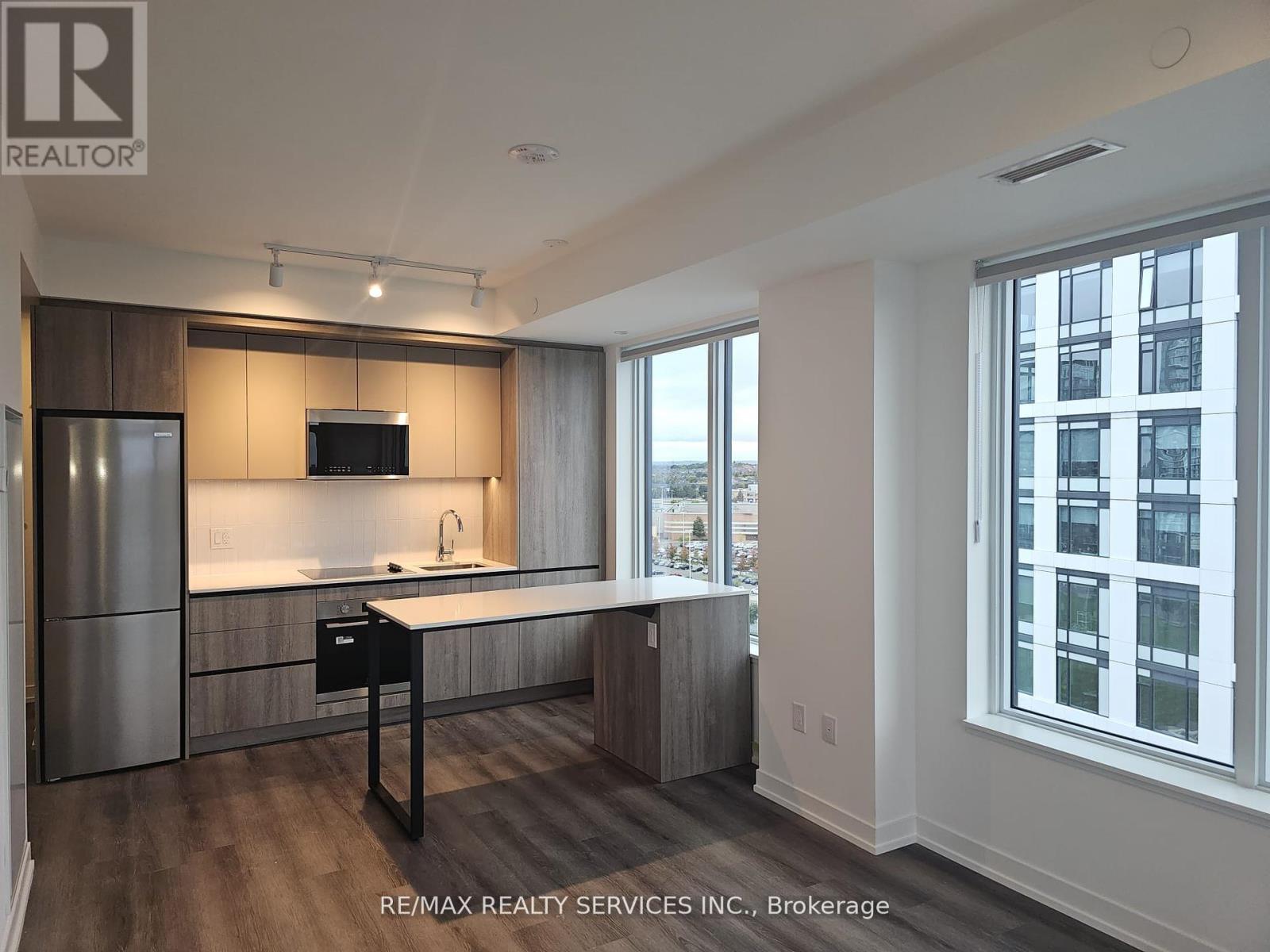 1305 - 2485 Eglinton Avenue W, Mississauga, Ontario  L5M 2T1 - Photo 20 - W12531500