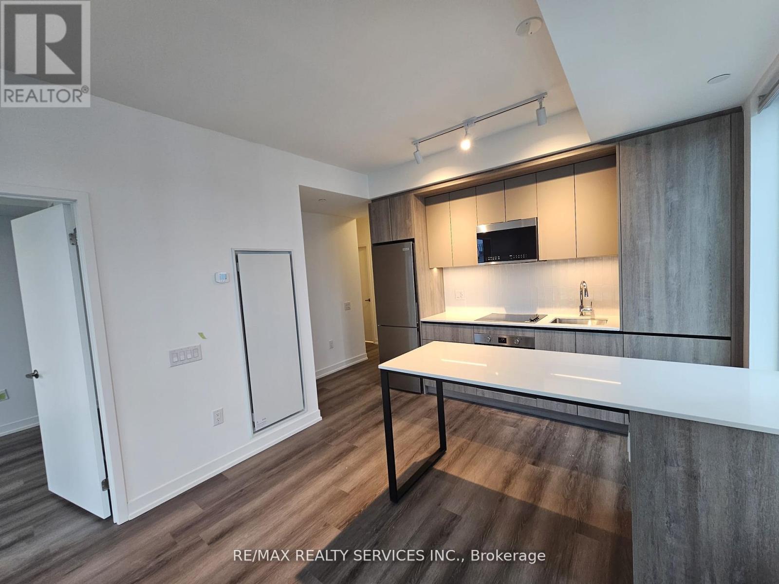 1305 - 2485 Eglinton Avenue W, Mississauga, Ontario  L5M 2T1 - Photo 23 - W12531500