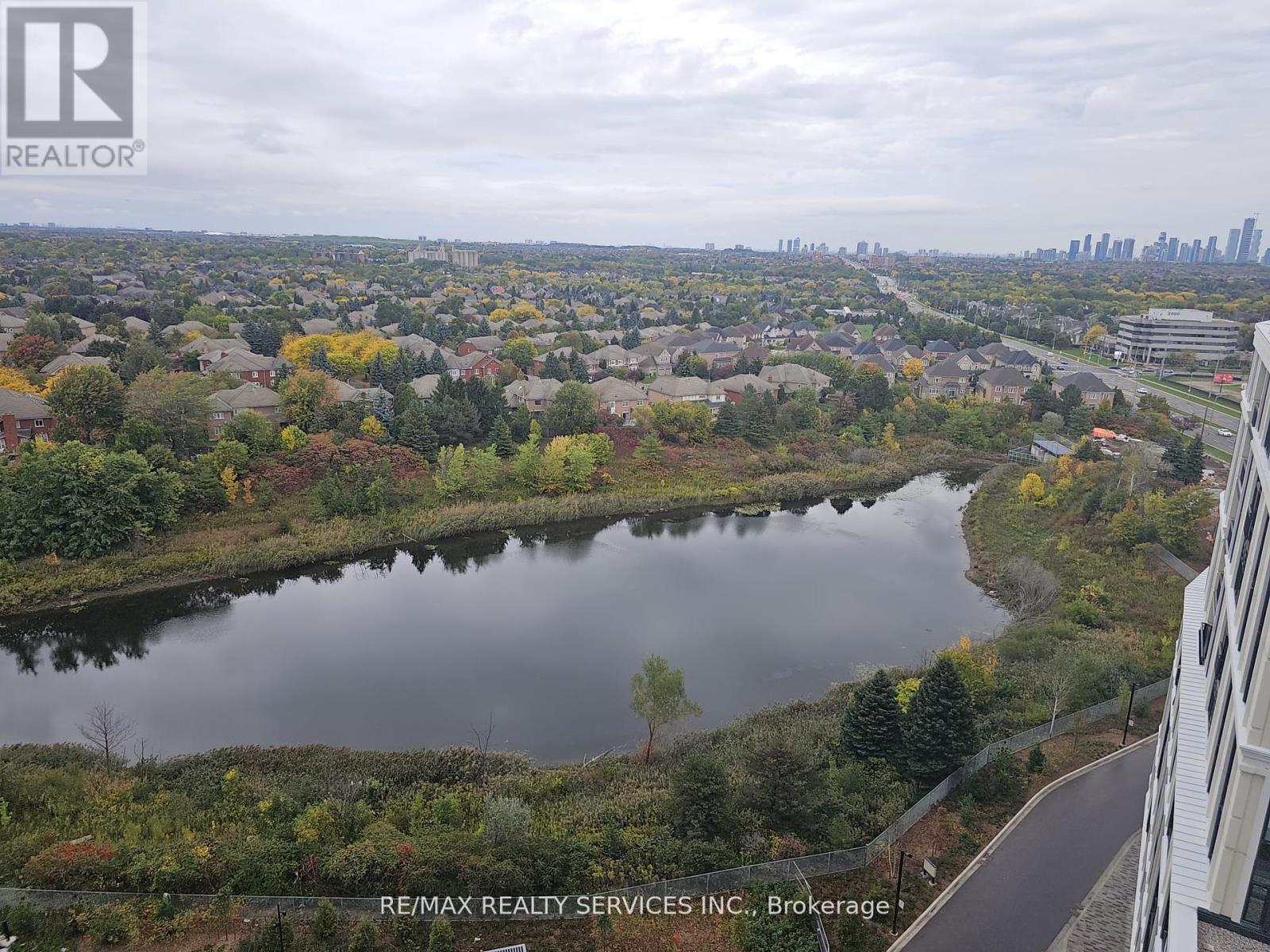 1305 - 2485 Eglinton Avenue W, Mississauga, Ontario  L5M 2T1 - Photo 30 - W12531500