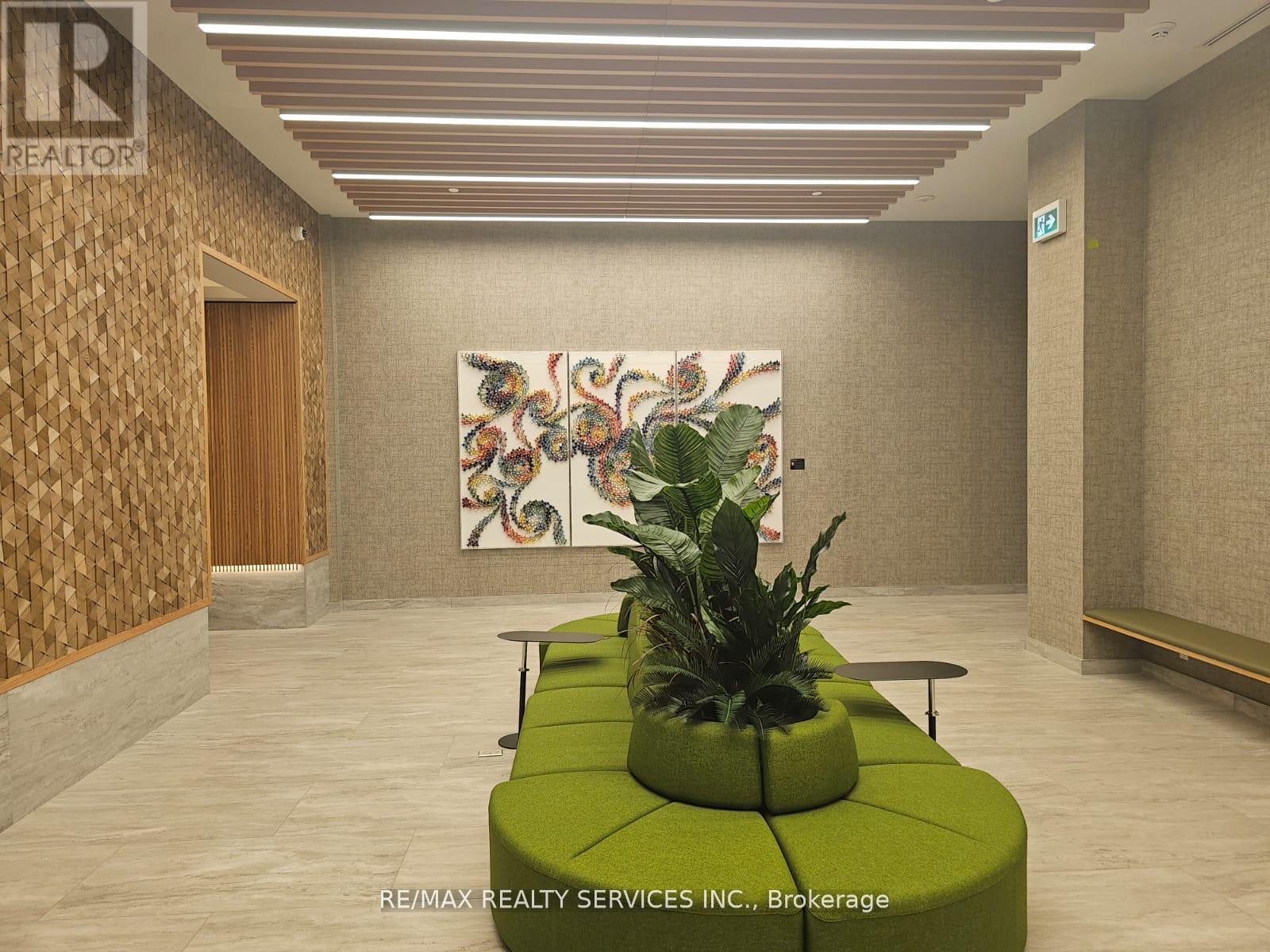 1305 - 2485 Eglinton Avenue W, Mississauga, Ontario  L5M 2T1 - Photo 5 - W12531500