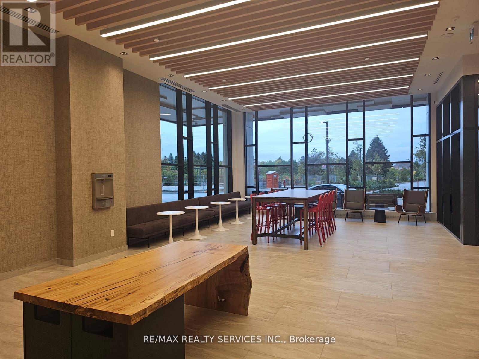 1305 - 2485 Eglinton Avenue W, Mississauga, Ontario  L5M 2T1 - Photo 7 - W12531500