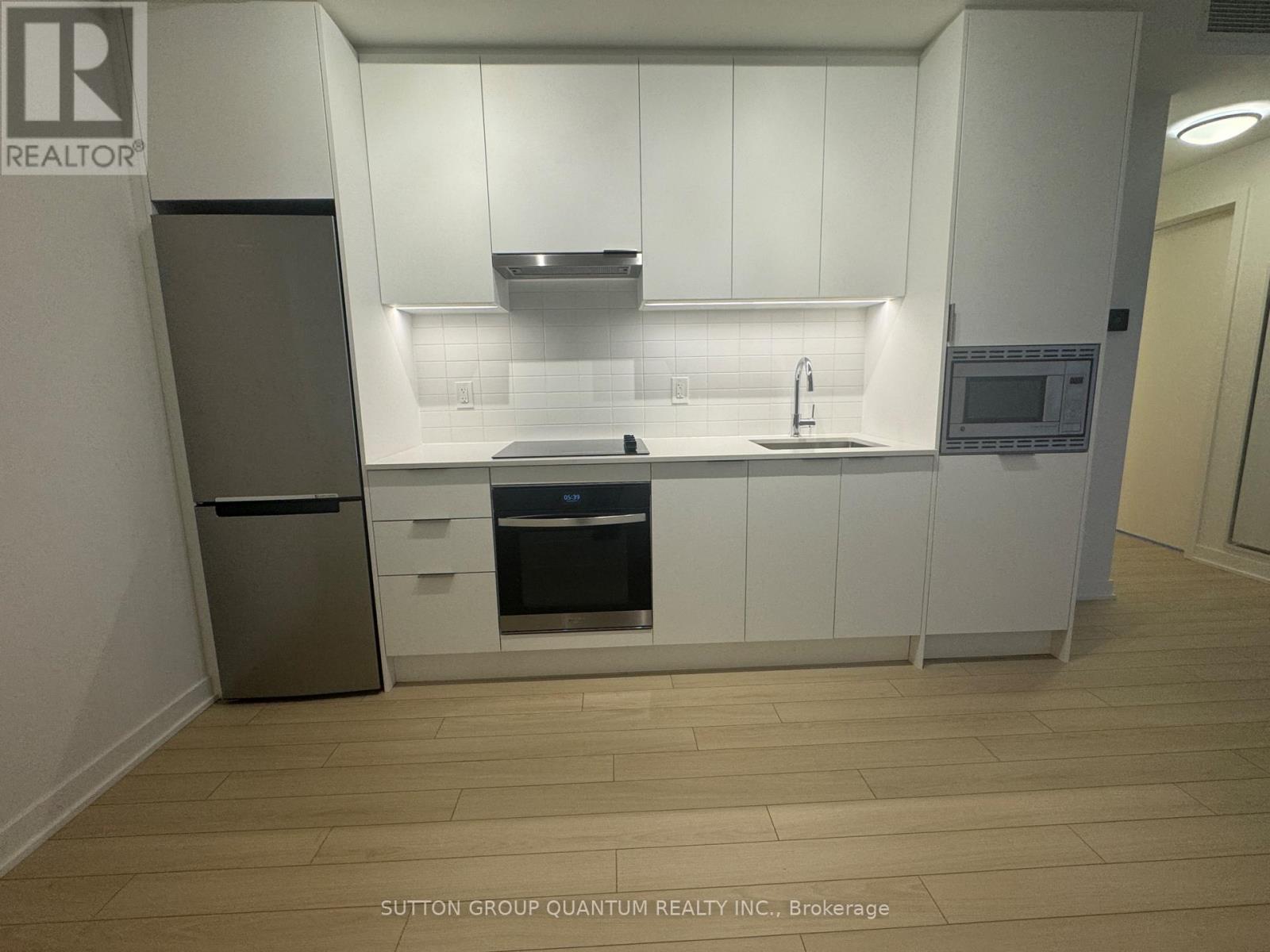 1010 - 3071 Trafalgar Road, Oakville, Ontario  L6H 8C6 - Photo 6 - W12531514