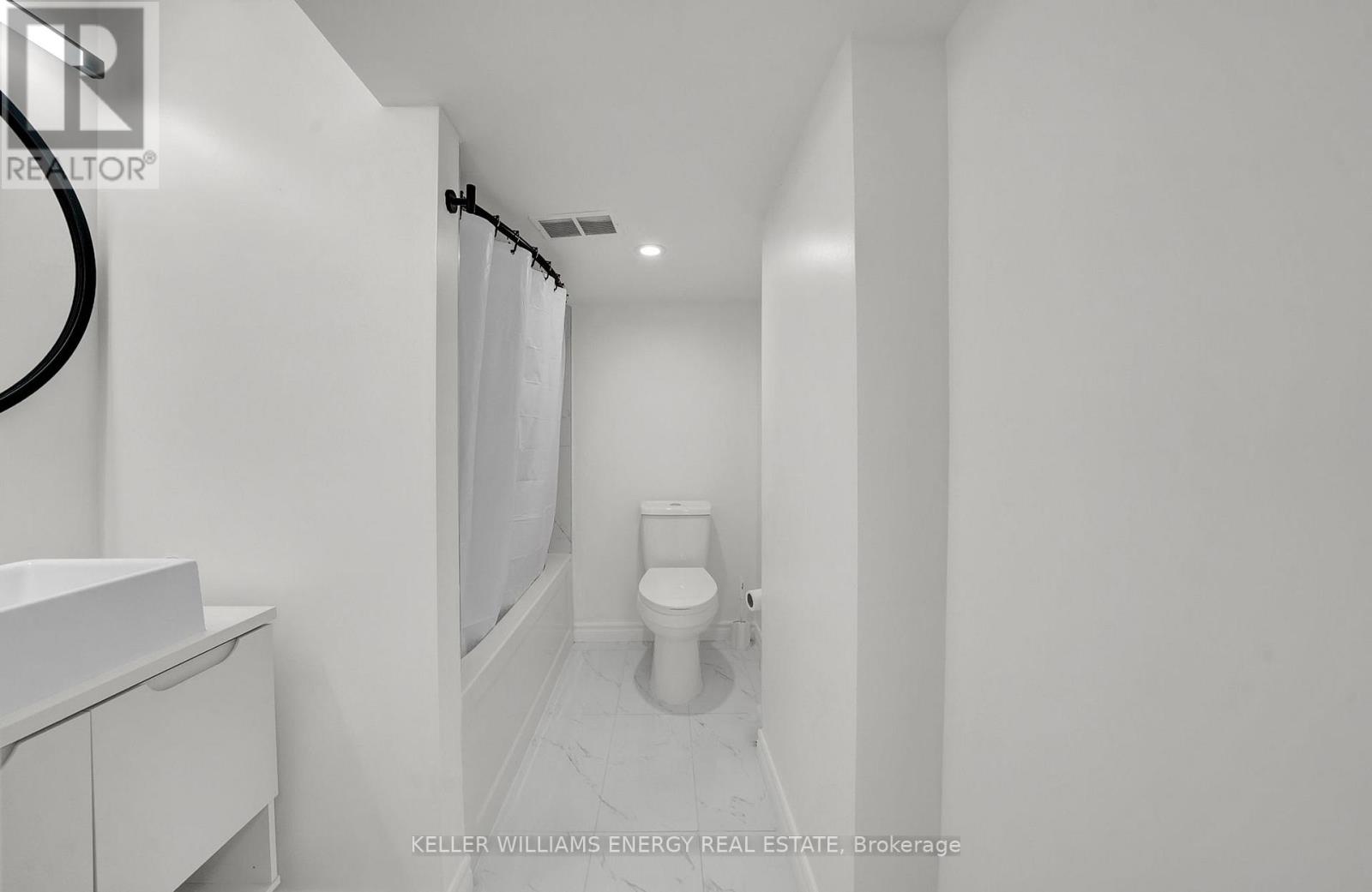 Lower - 458 Crestwood Drive, Oshawa, Ontario  L1G 2R5 - Photo 17 - E12531528