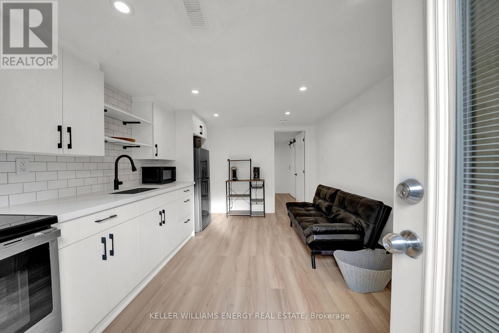 Lower - 458 Crestwood Drive, Oshawa, Ontario  L1G 2R5 - Photo 5 - E12531528