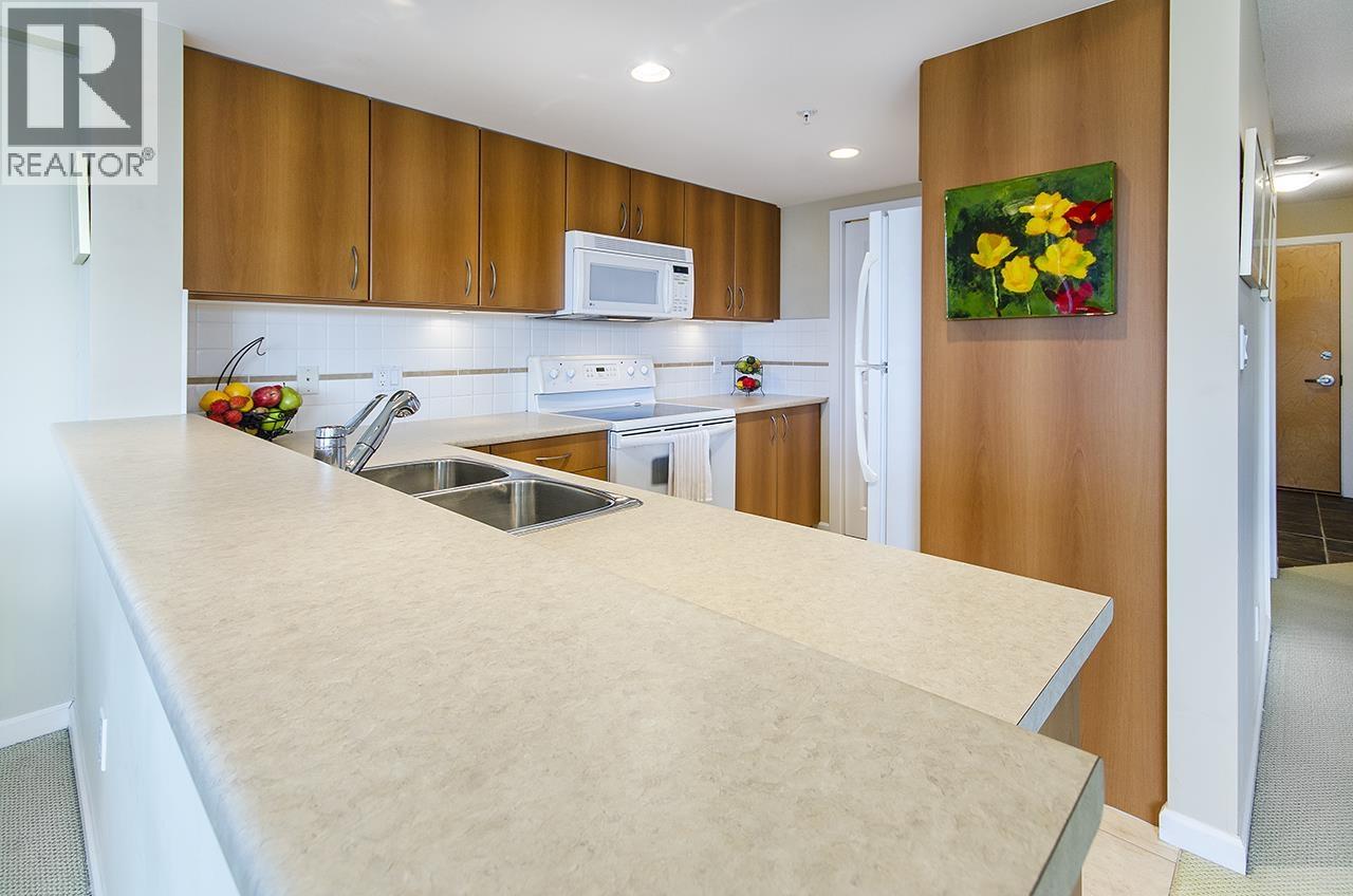 701 235 Guildford Way, Port Moody, British Columbia  V3H 5L8 - Photo 10 - R3066452