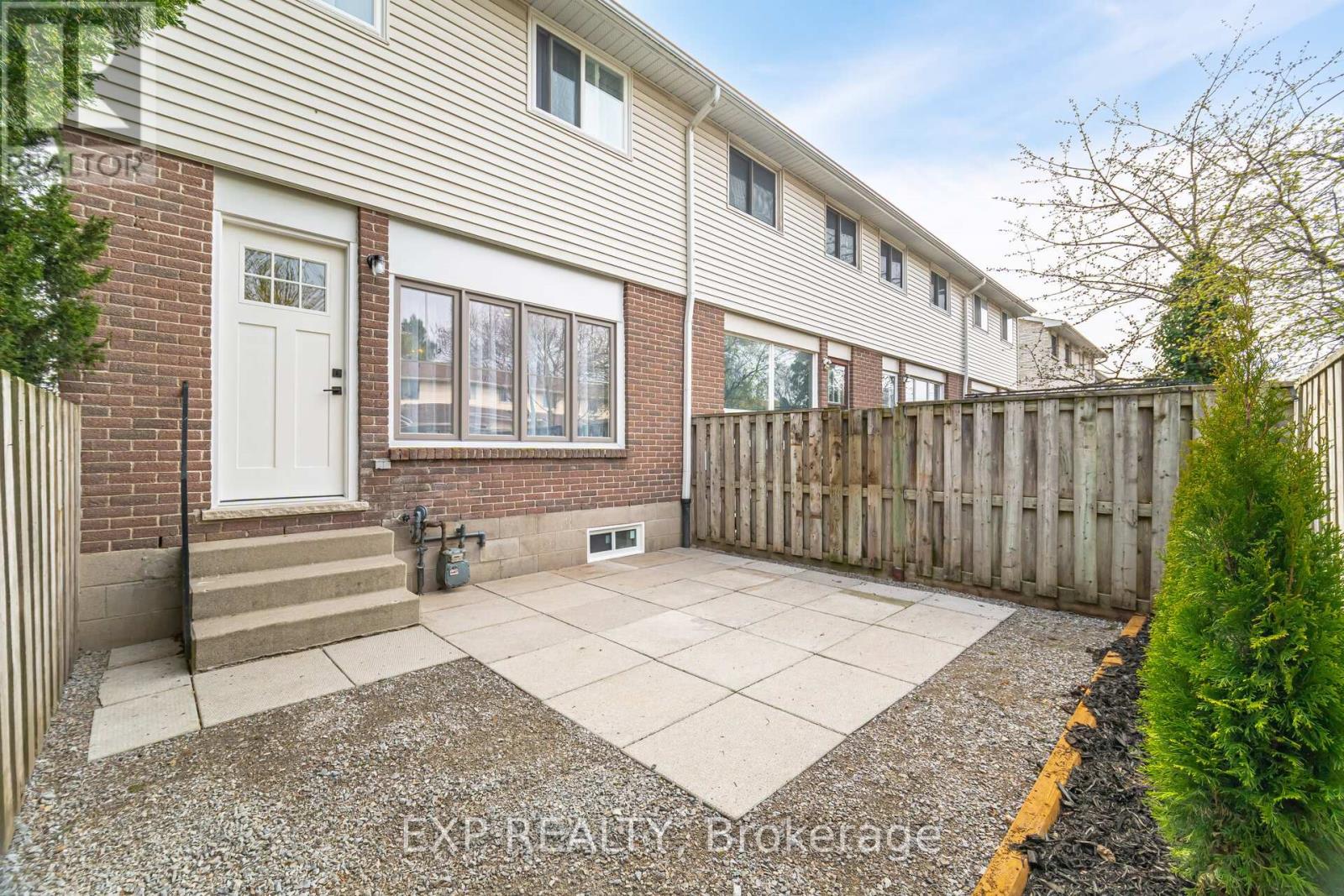 19 - 120 Quigley Road, Hamilton, Ontario  L8K 6L4 - Photo 35 - X12531504